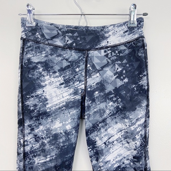 Champion Gray Camouflage Powertrain Leggings XS - Picture 3 of 8